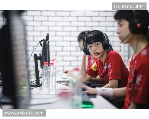 EDG团队协作展现出色默契助力职业联赛精彩表现分析