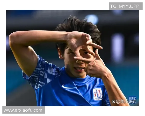 上海足球队配合问题引发热议球迷与专家各持己见